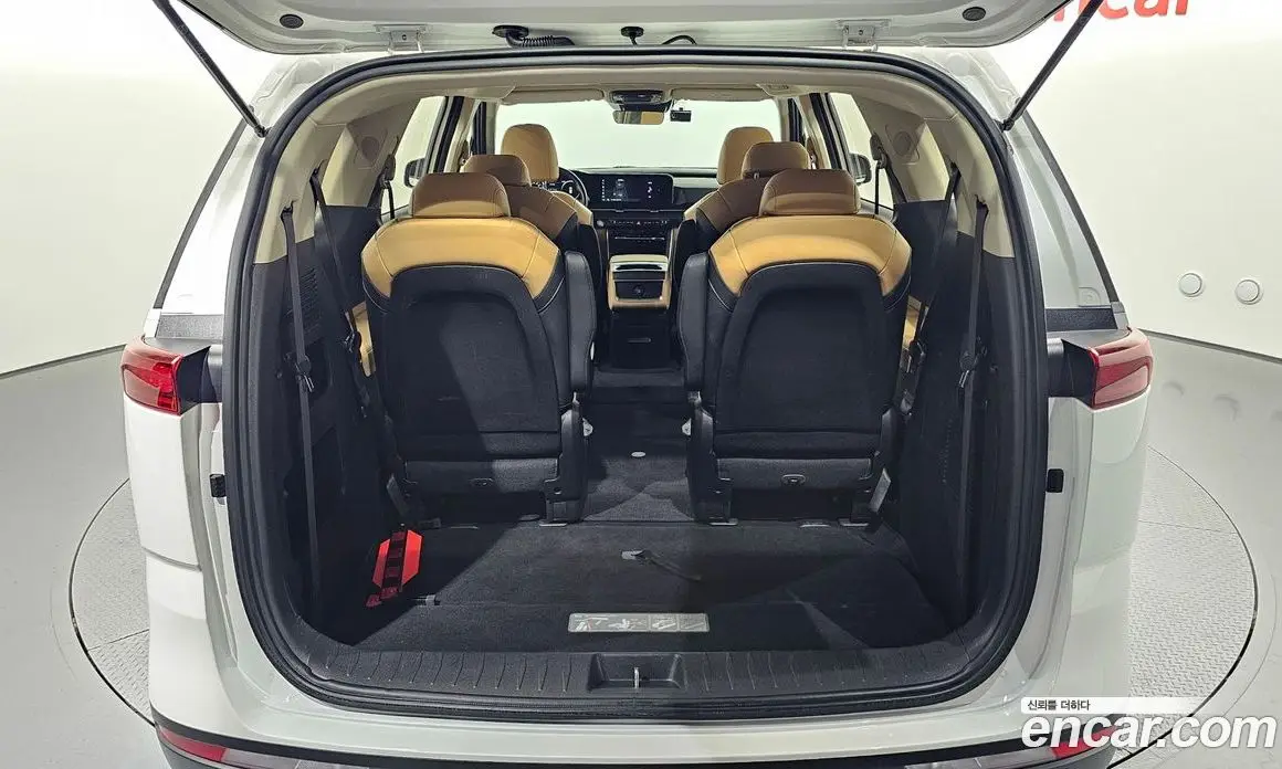 Kia Carnival 2020 2.2 автомат (гидро), фото 20 Kia Carnival 2020 2.2 автомат (гидро), фото 20