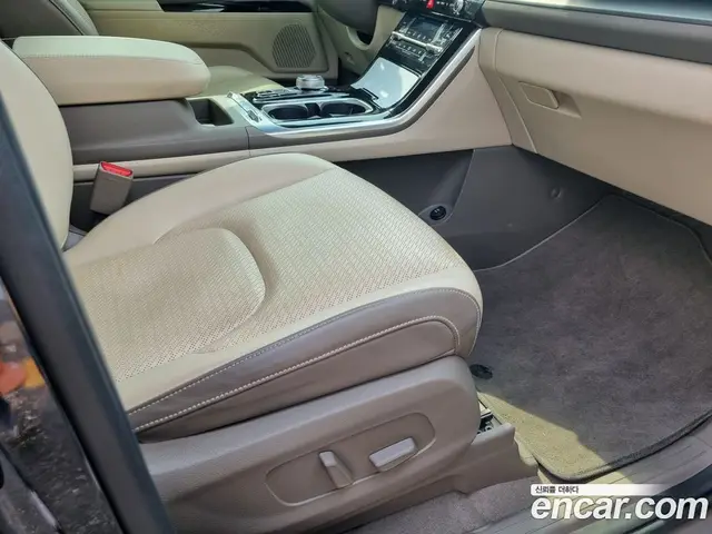 Kia Carnival 2022 2.2 автомат (гидро), миниатюра 11 Kia Carnival 2022 2.2 автомат (гидро), миниатюра 11