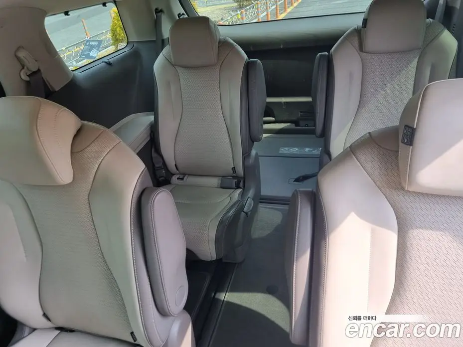 Kia Carnival 2022 2.2 автомат (гидро), фото 16 Kia Carnival 2022 2.2 автомат (гидро), фото 16