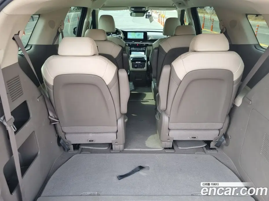 Kia Carnival 2022 2.2 автомат (гидро), фото 17 Kia Carnival 2022 2.2 автомат (гидро), фото 17