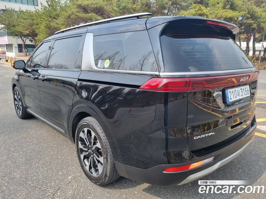 Kia Carnival 2022 2.2 автомат (гидро), фото 6 Kia Carnival 2022 2.2 автомат (гидро), фото 6