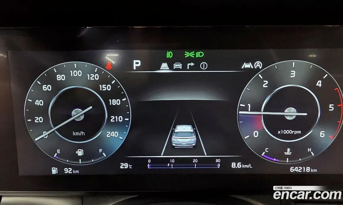 Kia Carnival 2022 2.2 автомат (гидро), фото 11