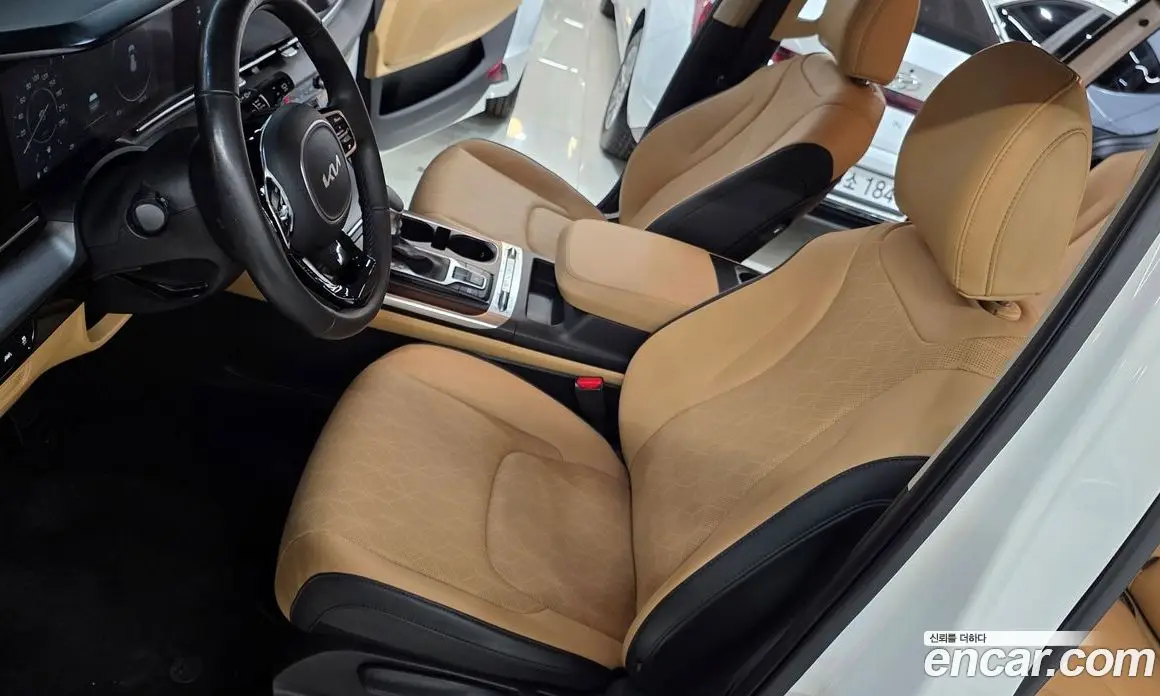Kia Carnival 2022 2.2 автомат (гидро), фото 17