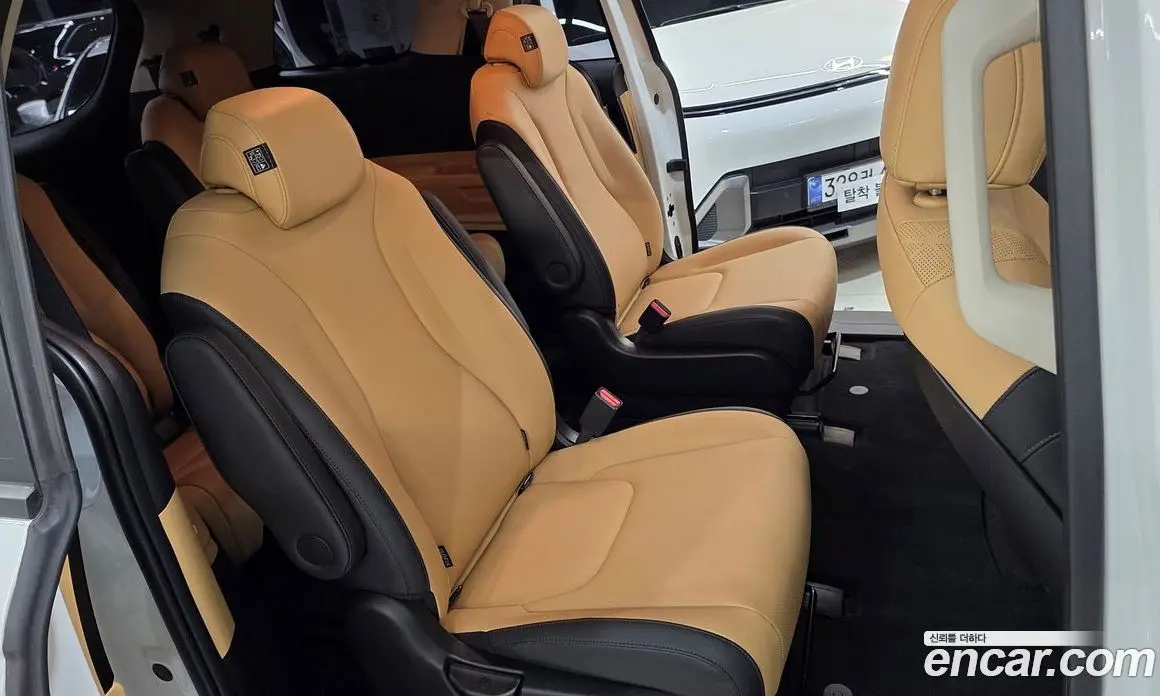 Kia Carnival 2022 2.2 автомат (гидро), фото 20