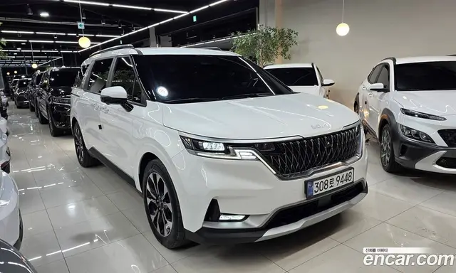 Kia Carnival 2022 2.2 автомат (гидро), миниатюра 3