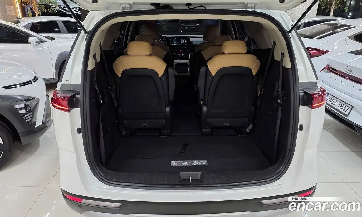 Kia Carnival 2022 2.2 автомат (гидро), фото 7