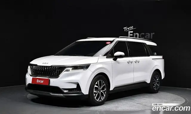 Kia Carnival, 2022, 79 149 км