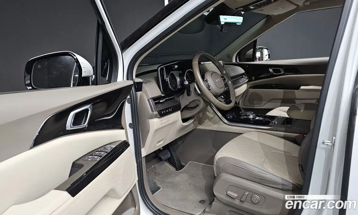 Kia Carnival 2022 2.2 автомат (гидро), фото 11 Kia Carnival 2022 2.2 автомат (гидро), фото 11