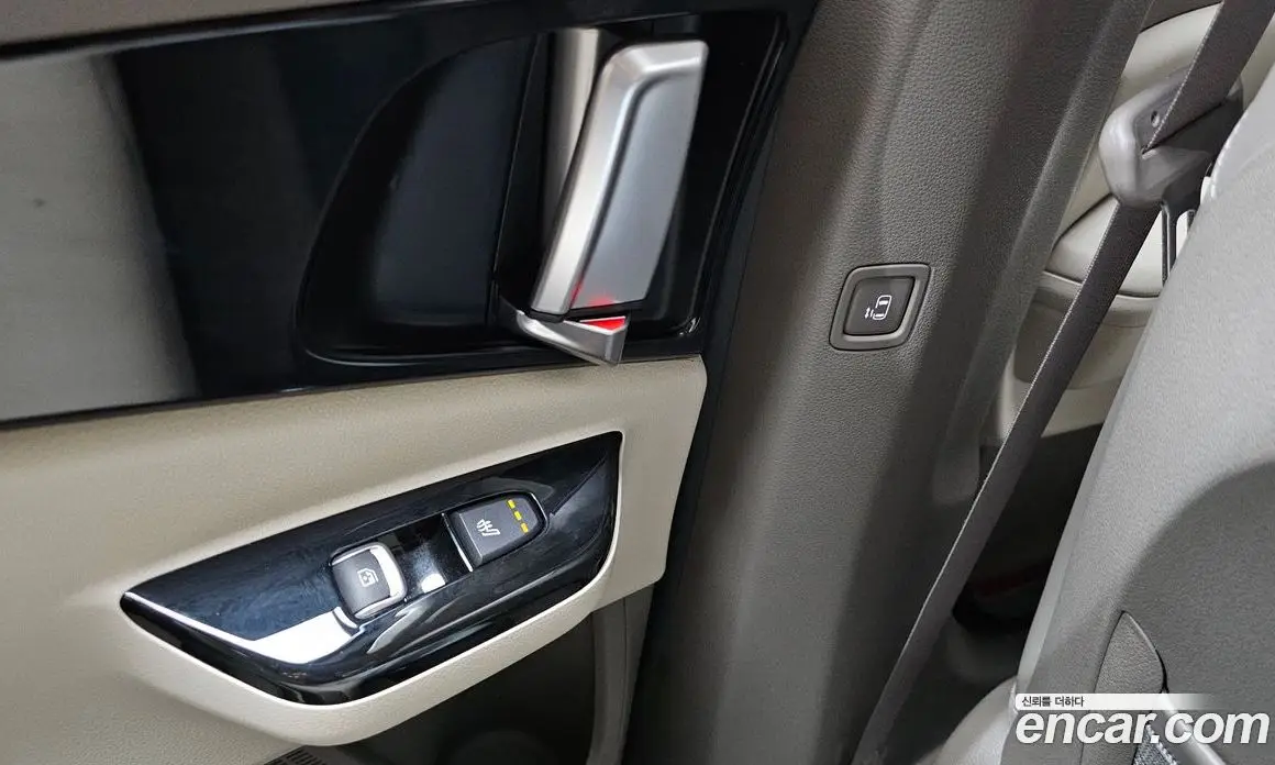 Kia Carnival 2022 2.2 автомат (гидро), фото 18 Kia Carnival 2022 2.2 автомат (гидро), фото 18