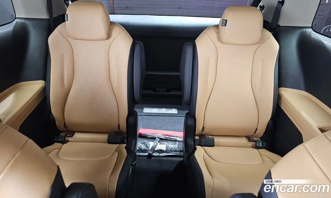 Kia Carnival 2023 3.5 автомат (гидро), фото 16