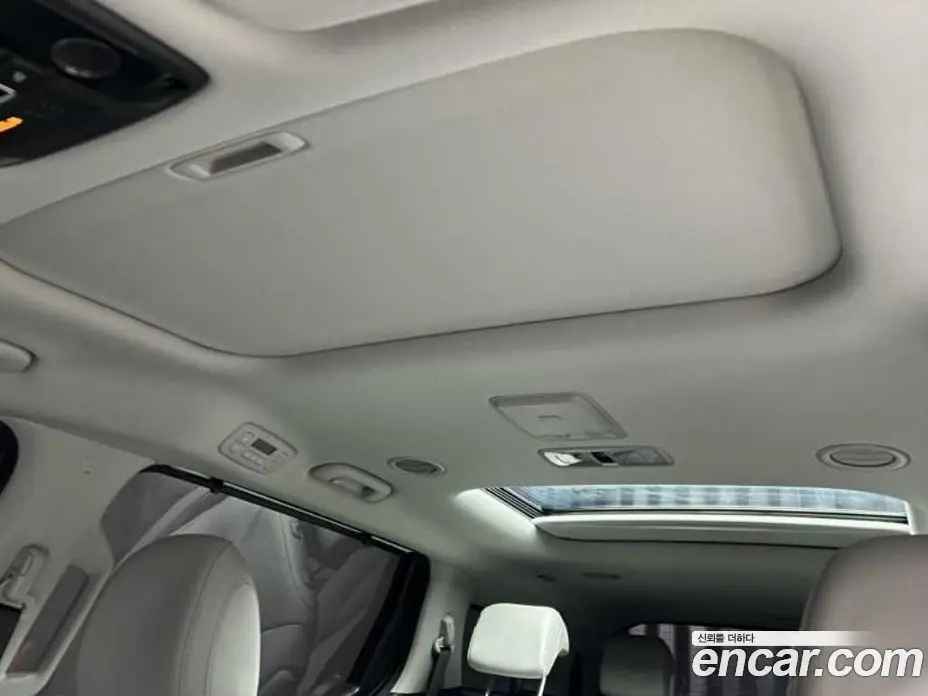 Kia Carnival 2023 3.5 автомат (гидро), фото 13 Kia Carnival 2023 3.5 автомат (гидро), фото 13