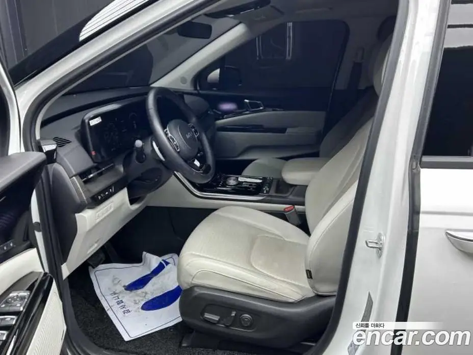 Kia Carnival 2023 3.5 автомат (гидро), фото 7 Kia Carnival 2023 3.5 автомат (гидро), фото 7