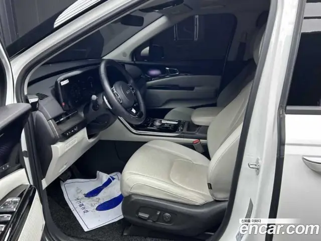 Kia Carnival 2023 3.5 автомат (гидро), миниатюра 7 Kia Carnival 2023 3.5 автомат (гидро), миниатюра 7