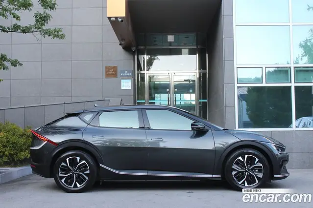 Kia EV6 2022 0.1 автомат (гидро), миниатюра 4 Kia EV6 2022 0.1 автомат (гидро), миниатюра 4