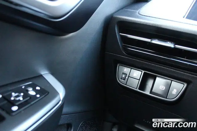 Kia EV6 2022 0.1 автомат (гидро), миниатюра 10 Kia EV6 2022 0.1 автомат (гидро), миниатюра 10