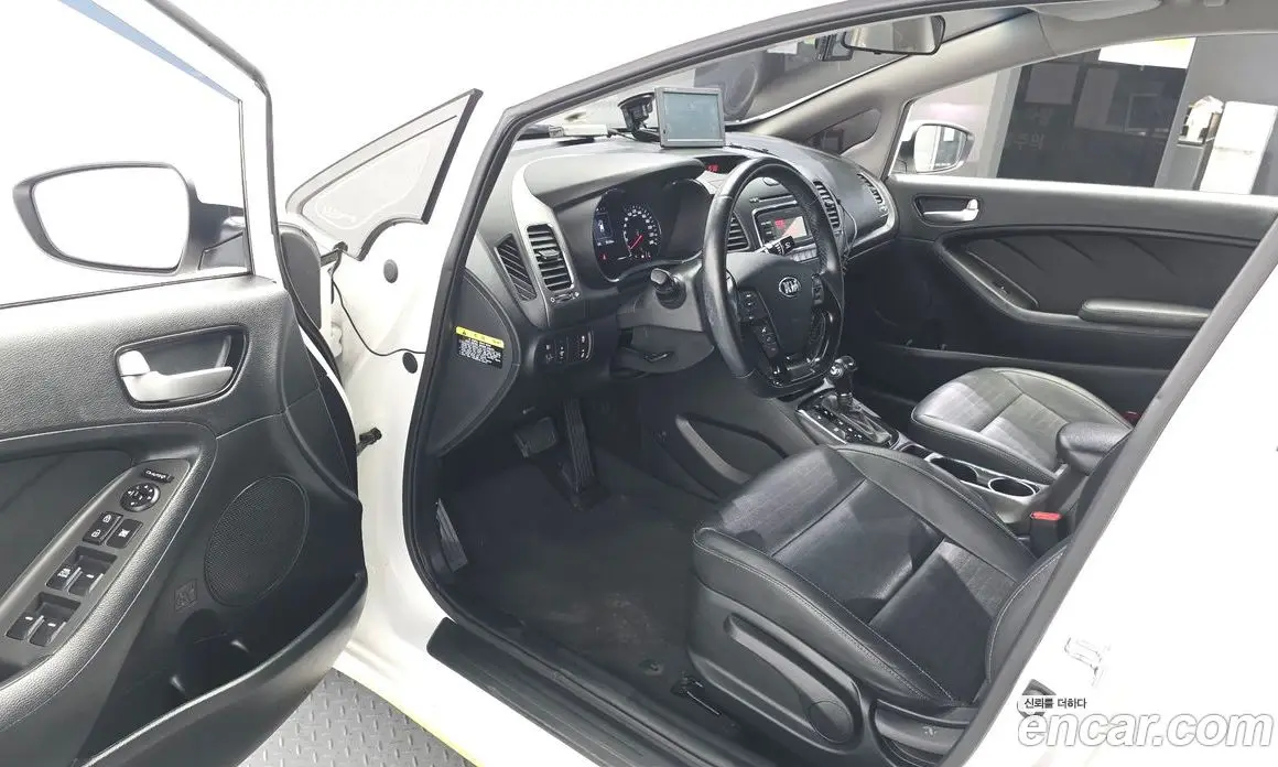 Kia K3 2018 1.6 автомат (гидро), фото 13