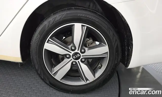 Kia K3 2018 1.6 автомат (гидро), миниатюра 7