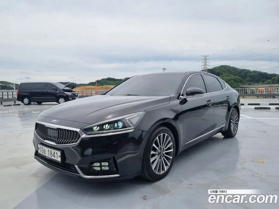 Kia K7 2018 2.4 автомат (гидро), фото 1 Kia K7 2018 2.4 автомат (гидро), фото 1