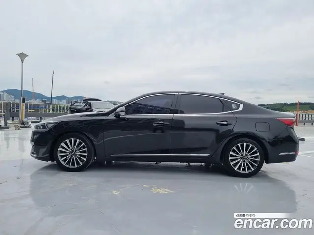 Kia K7 2018 2.4 автомат (гидро), миниатюра 2 Kia K7 2018 2.4 автомат (гидро), миниатюра 2