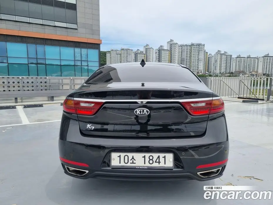 Kia K7 2018 2.4 автомат (гидро), фото 3 Kia K7 2018 2.4 автомат (гидро), фото 3