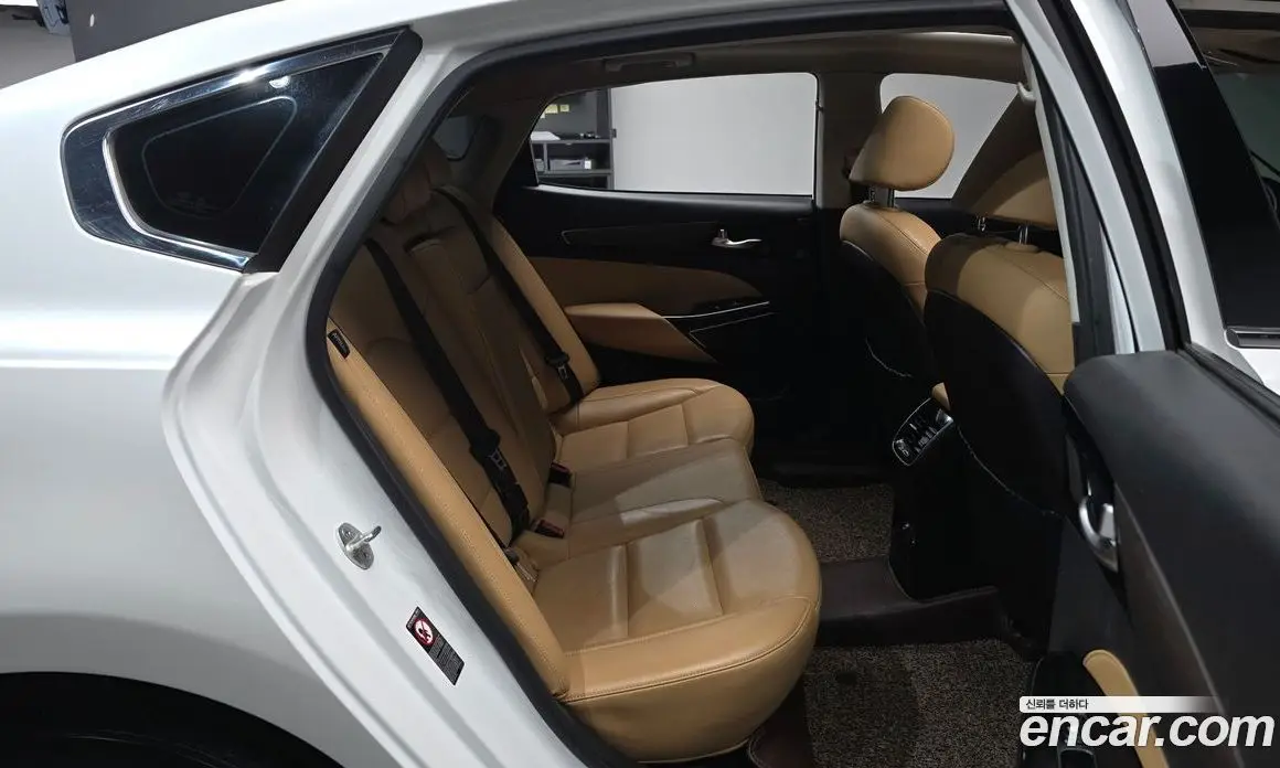 Kia K7 2019 2.5 автомат (гидро), фото 17 Kia K7 2019 2.5 автомат (гидро), фото 17