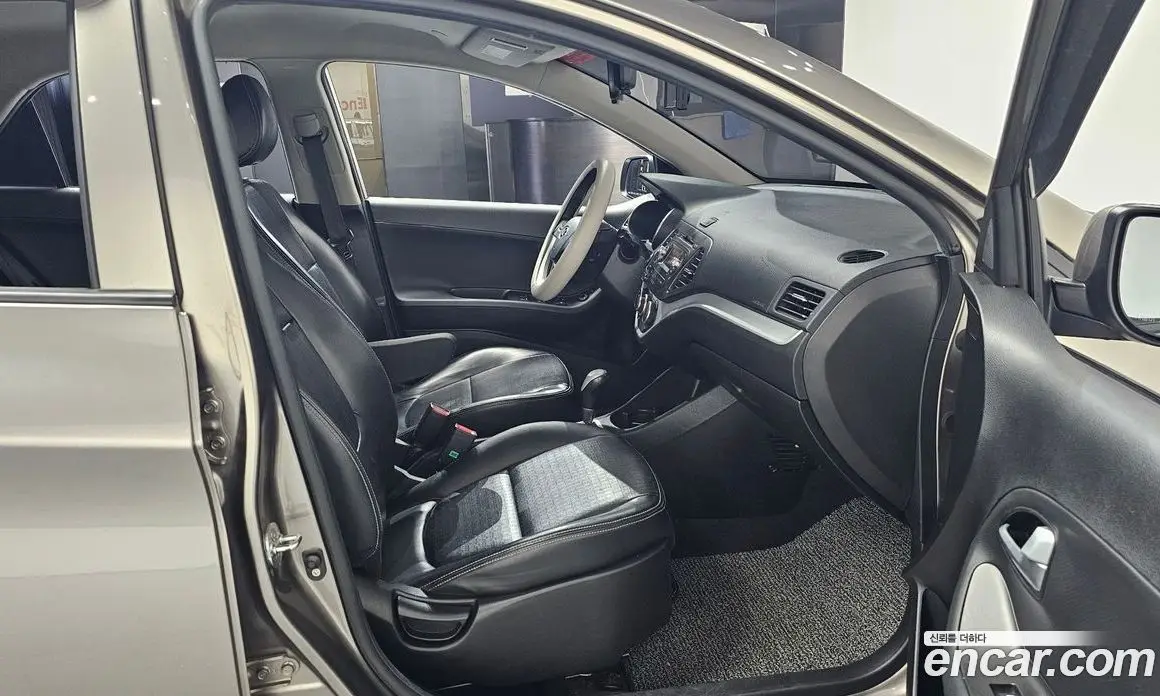 Kia Morning 2015 1.0 автомат (гидро), фото 15