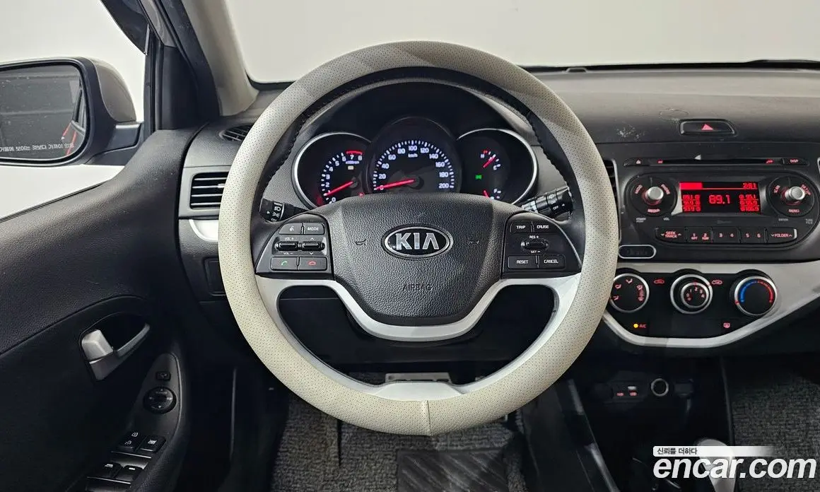 Kia Morning 2015 1.0 автомат (гидро), фото 17