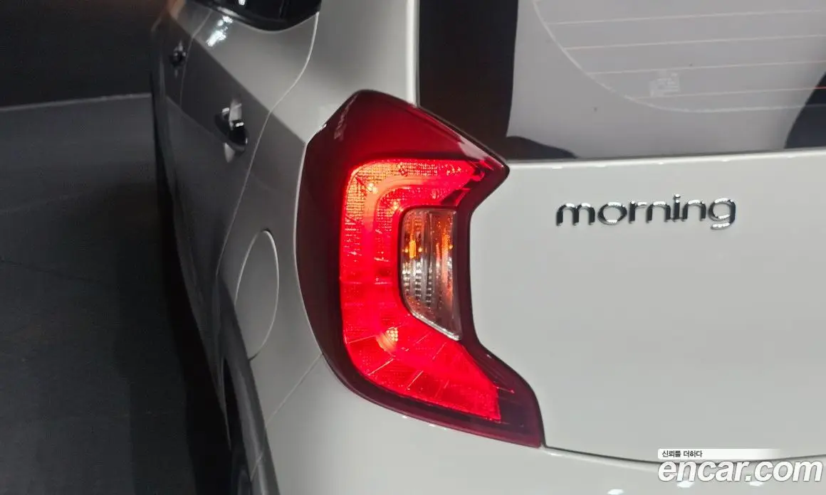 Kia Morning 2017 1.0 автомат (гидро), фото 9