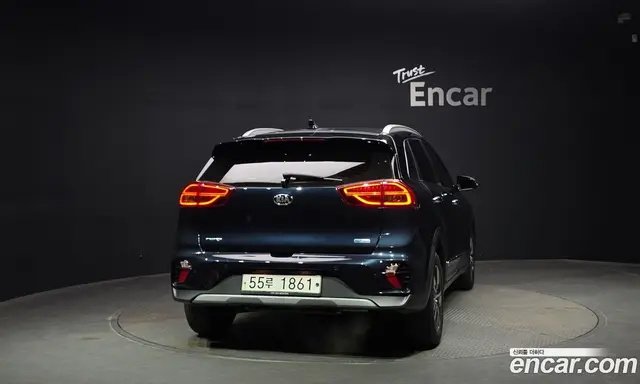 Kia Niro 2019 1.6 автомат (гидро), миниатюра 4