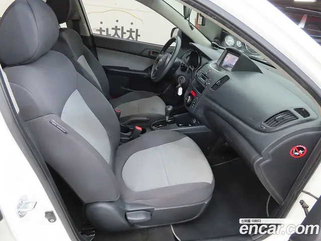 Kia Porte 2013 1.6 автомат (гидро), миниатюра 6