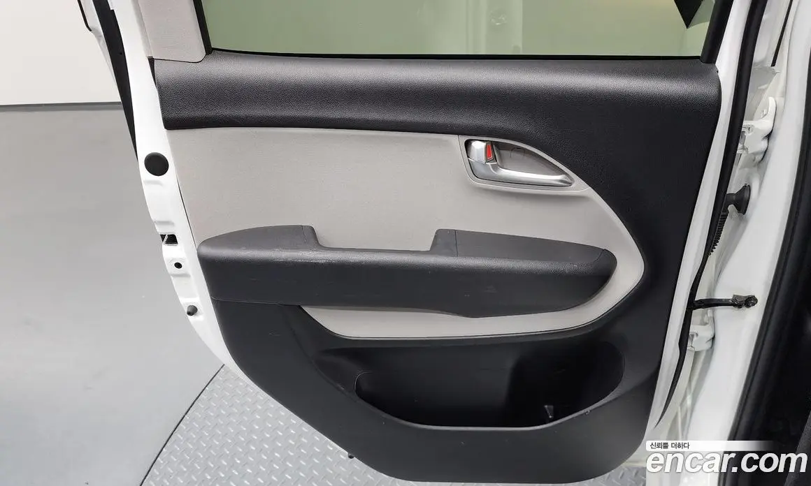 Kia Ray 2023 1.0 автомат (гидро), фото 15 Kia Ray 2023 1.0 автомат (гидро), фото 15