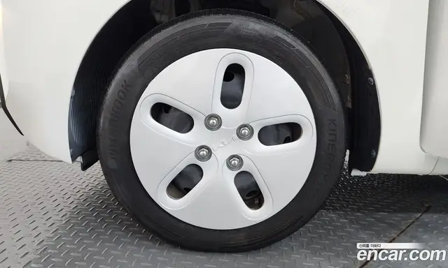 Kia Ray 2023 1.0 автомат (гидро), миниатюра 5 Kia Ray 2023 1.0 автомат (гидро), миниатюра 5