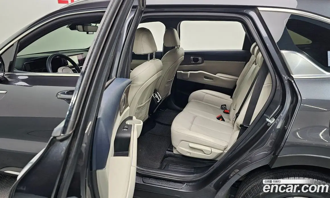 Kia Sorento 2021 1.6 автомат (гидро), фото 12