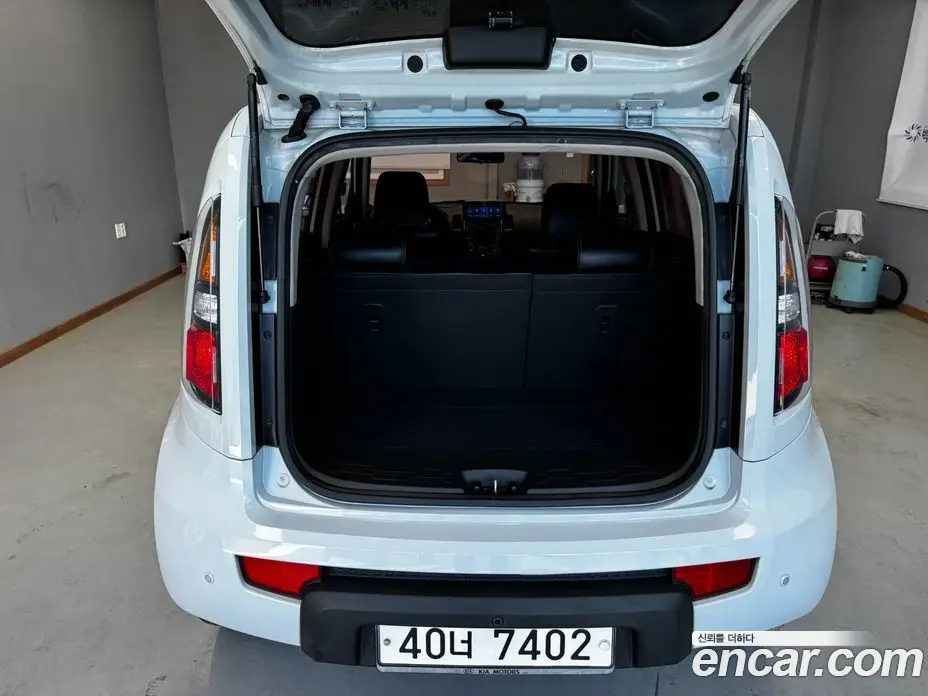 Kia Soul 2010 1.6 автомат (гидро), фото 20