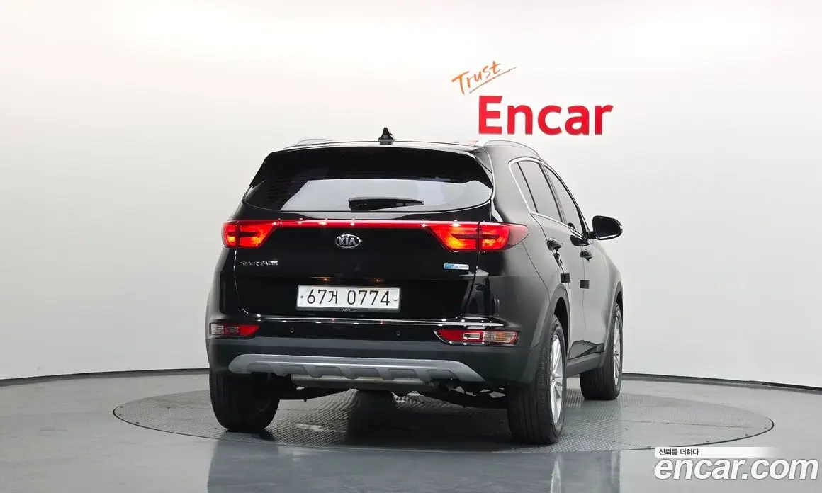 Kia Sportage 2015 2.0 автомат (гидро), фото 4 Kia Sportage 2015 2.0 автомат (гидро), фото 4