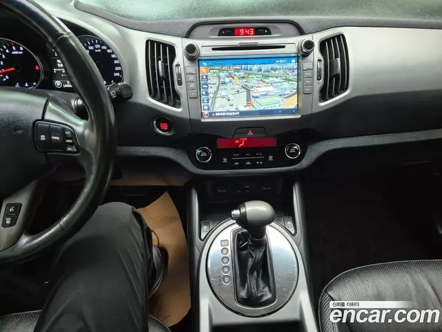 Kia Sportage 2015 2.0 автомат (гидро), миниатюра 11