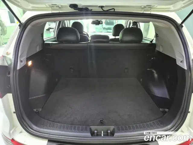 Kia Sportage 2015 2.0 автомат (гидро), миниатюра 7