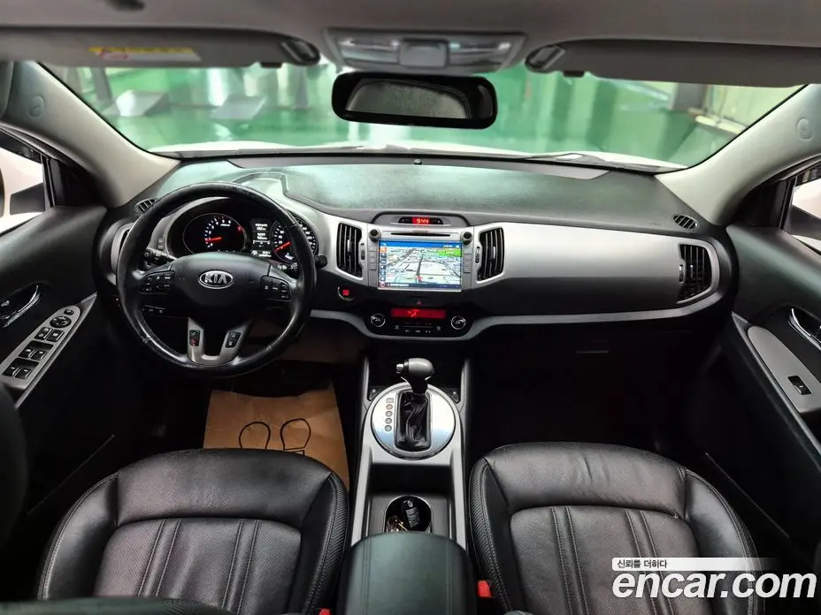 Kia Sportage 2015 2.0 автомат (гидро), фото 8