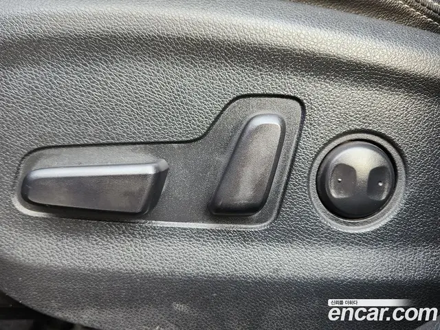 Kia Sportage 2015 2.0 автомат (гидро), миниатюра 11
