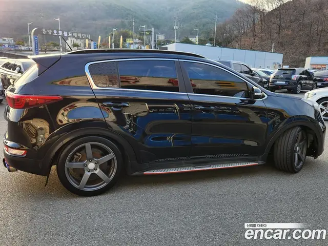Kia Sportage 2015 2.0 автомат (гидро), миниатюра 4