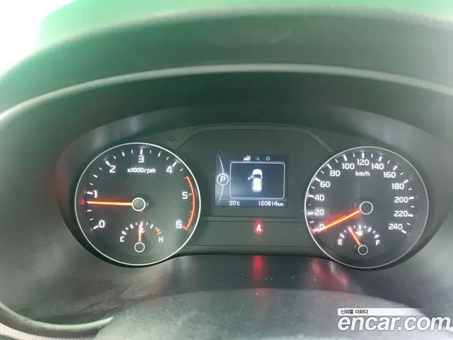 Kia Sportage 2017 2.0 автомат (гидро), миниатюра 8
