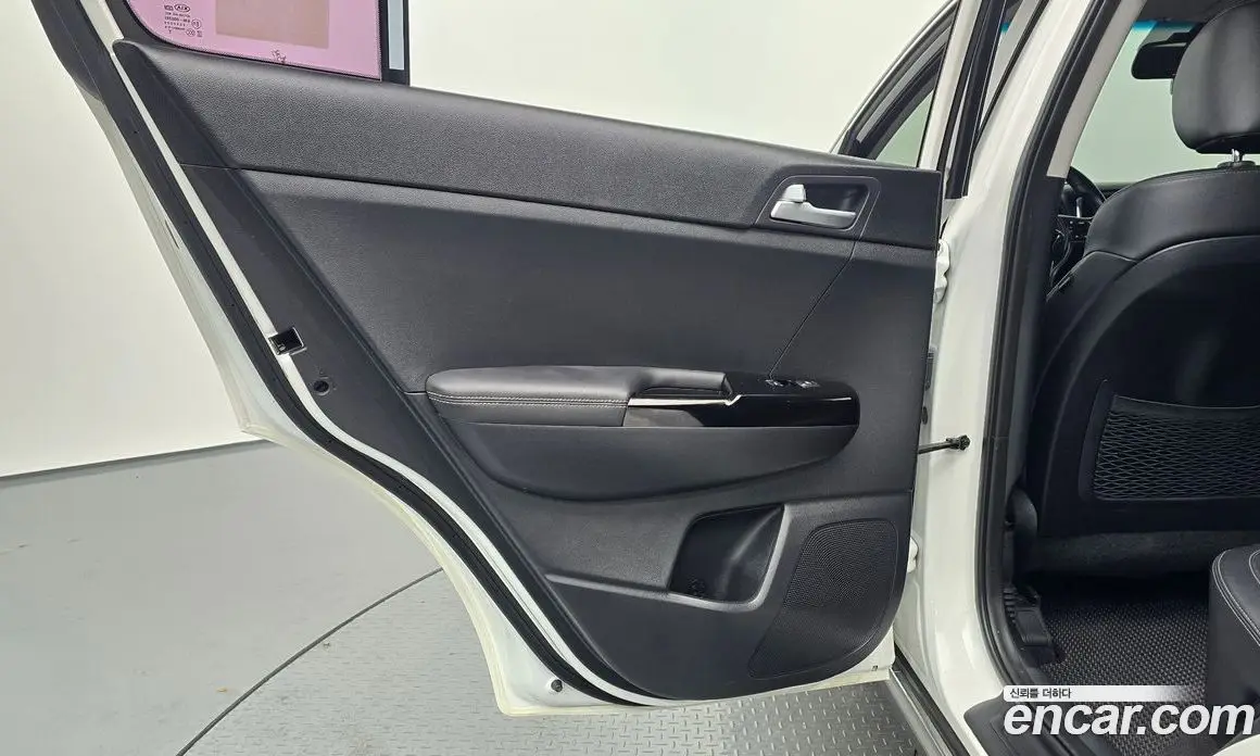 Kia Sportage 2018 2.0 автомат (гидро), фото 15 Kia Sportage 2018 2.0 автомат (гидро), фото 15