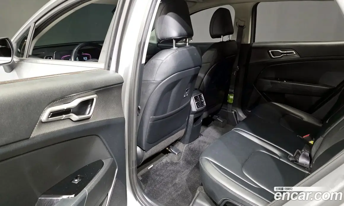 Kia Sportage 2021 2.0 автомат (гидро), фото 11