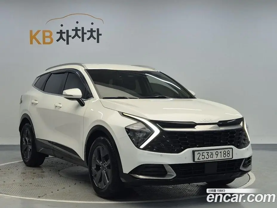 Kia Sportage 2022 1.6 автомат (гидро), фото 4