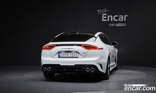 Kia Stinger 2017 2.0 автомат (гидро), миниатюра 4