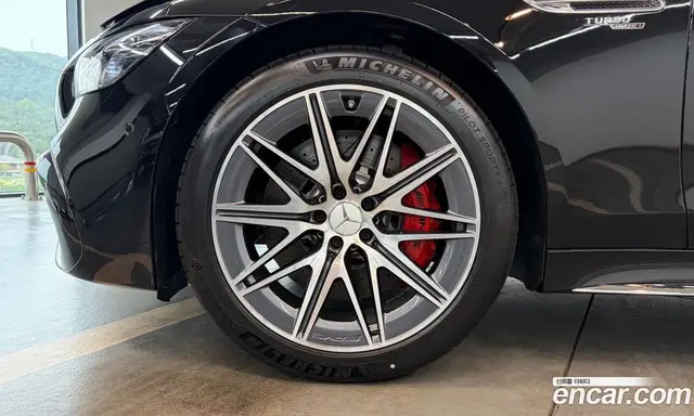 Mercedes-Benz AMG GT 2025 3.0 автомат (гидро), миниатюра 5 Mercedes-Benz AMG GT 2025 3.0 автомат (гидро), миниатюра 5