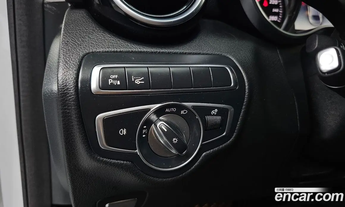 Mercedes-Benz C-Class 2017 2.1 автомат (гидро), фото 15 Mercedes-Benz C-Class 2017 2.1 автомат (гидро), фото 15