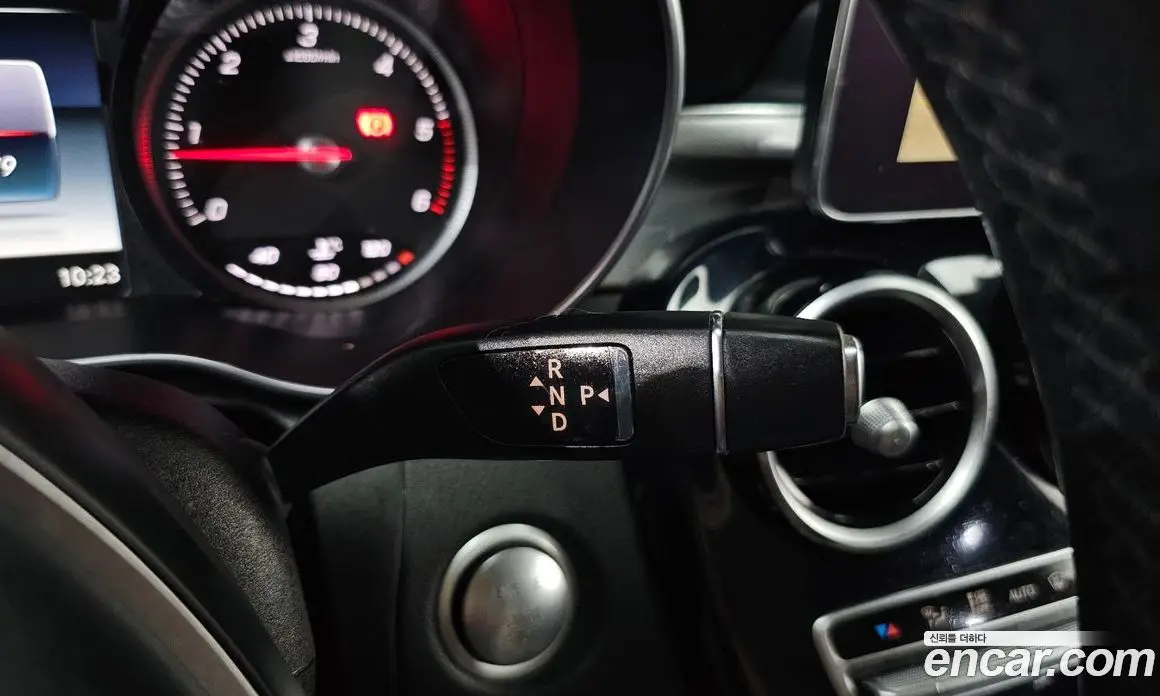 Mercedes-Benz C-Class 2017 2.1 автомат (гидро), фото 9 Mercedes-Benz C-Class 2017 2.1 автомат (гидро), фото 9