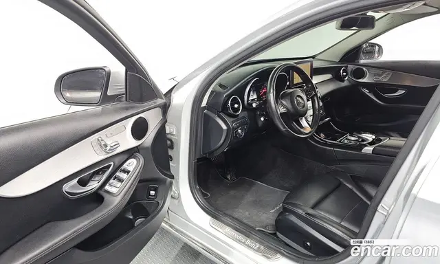 Mercedes-Benz C-Class 2017 2.1 автомат (гидро), миниатюра 10 Mercedes-Benz C-Class 2017 2.1 автомат (гидро), миниатюра 10