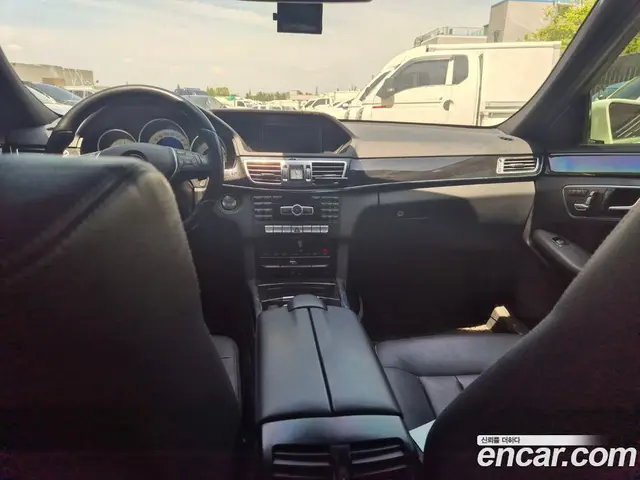 Mercedes-Benz E-Class 2013 2.1 автомат (гидро), миниатюра 11 Mercedes-Benz E-Class 2013 2.1 автомат (гидро), миниатюра 11